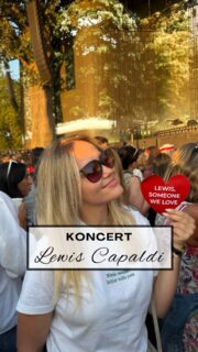 Kiedy obejrzałam dokument o Lewisie Capaldi, wiedziałam jedno! Jeżeli tylko wróci do koncertowania, chcę być na którymś koncercie! 🎶

Ogłosił trasę, ruszyła sprzedaż biletów i nie zastanawiałam się długo. Spośród wszystkich dostępnych lokalizacji wybrałam Londyn.

Czy bilet za około 1000 zł bolał? Może trochę, bo trzeba doliczyć cały wypad do Londynu. Ale dla mnie doświadczenia są warte więcej niż jakiekolwiek rzeczy. Dlatego ani przez sekundę nie żałowałam tej decyzji.

Lewis i tak jest dopiero na drugim miejscu pod względem najdroższego koncertu, na jakim byłam. Pierwsze miejsce wciąż należy do Adele. Za jej koncert zapłaciłam około 2000 zł. Ale był to najpiękniejszy koncert w moim życiu! ❤️

A jak jest u Was? Ile najwięcej wydaliście na koncert i na jakiego artystę? ✨ 
 
 
 
 
 
 

#capaldi #someoneyouloved #hydepark #koncert #pioremprzezswiat 
 
 
 
 
Najdroższy koncert | koncert Lewis Capaldi | Koncert w Londynie