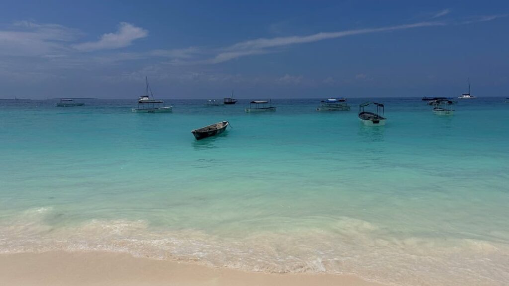 kiedy lecieć na Zanzibar